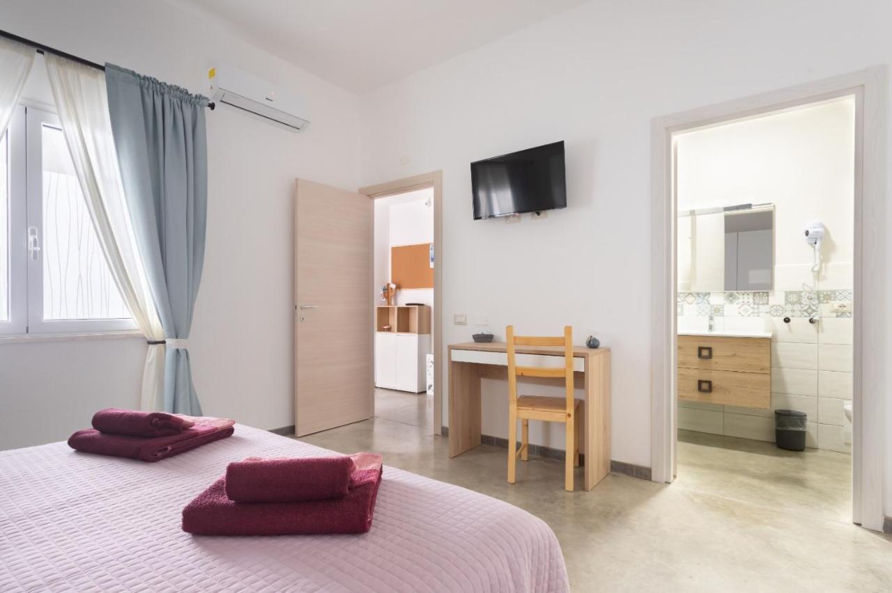 40° Parallelo Guest House Riola Sardo Eksteriør bilde