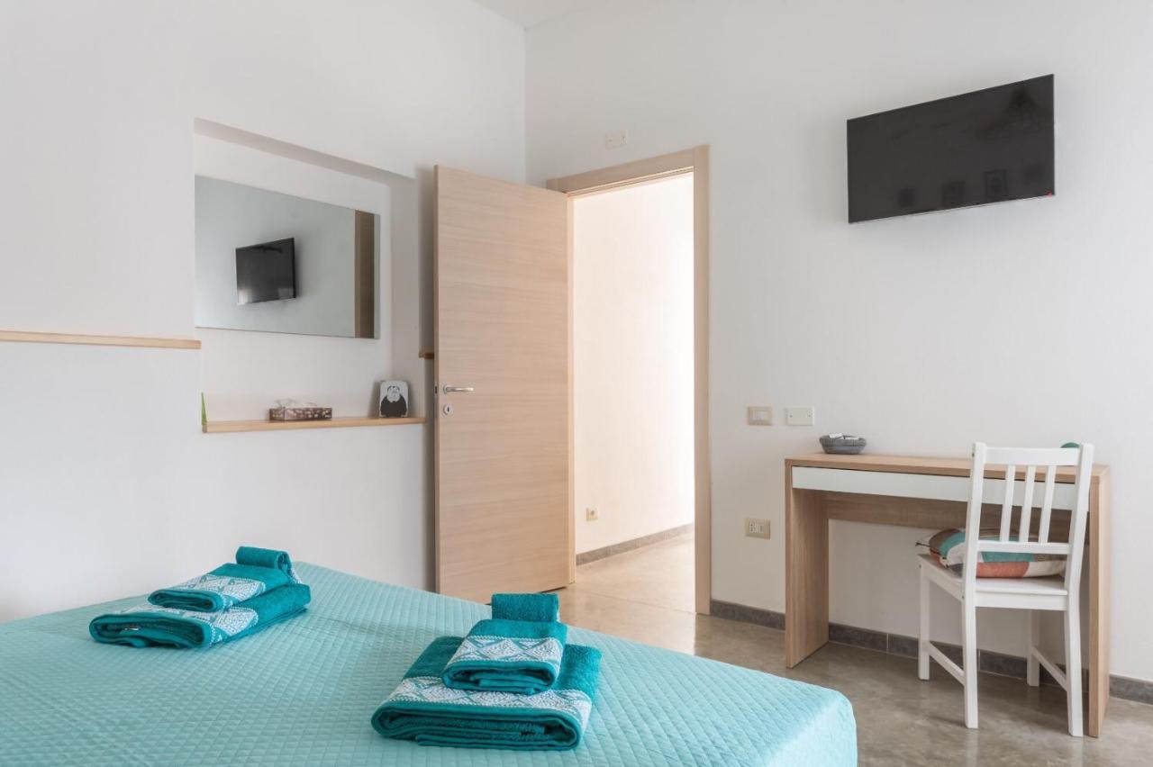 40° Parallelo Guest House Riola Sardo Eksteriør bilde
